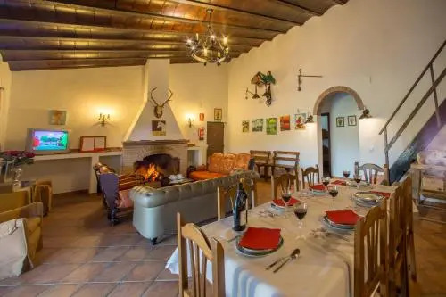 Casa Rural Villa Mara