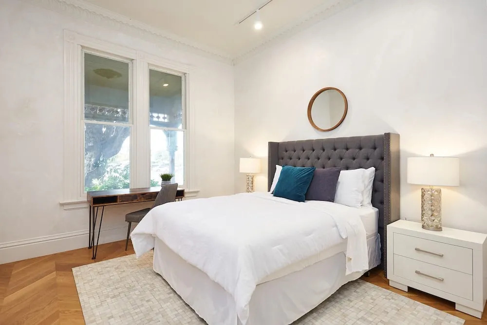 Roseview House 4 Bedrooms 2 Bathrooms Home