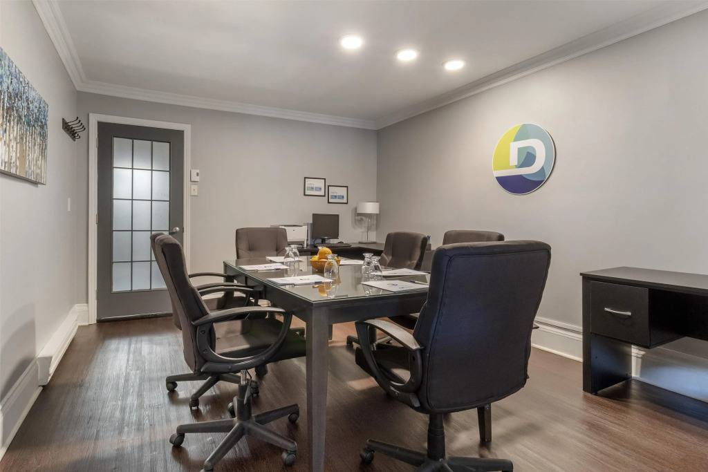 Dannys Suites, SureStay Collection by Best Western