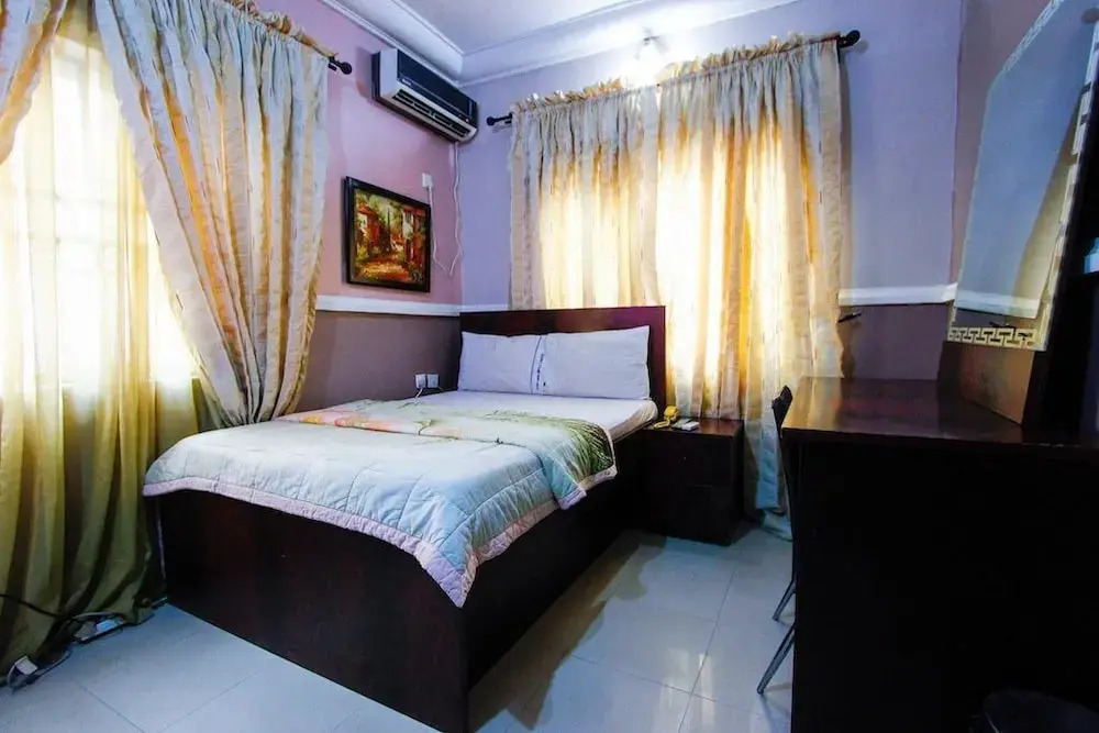 Ccise Court Hotels Limited