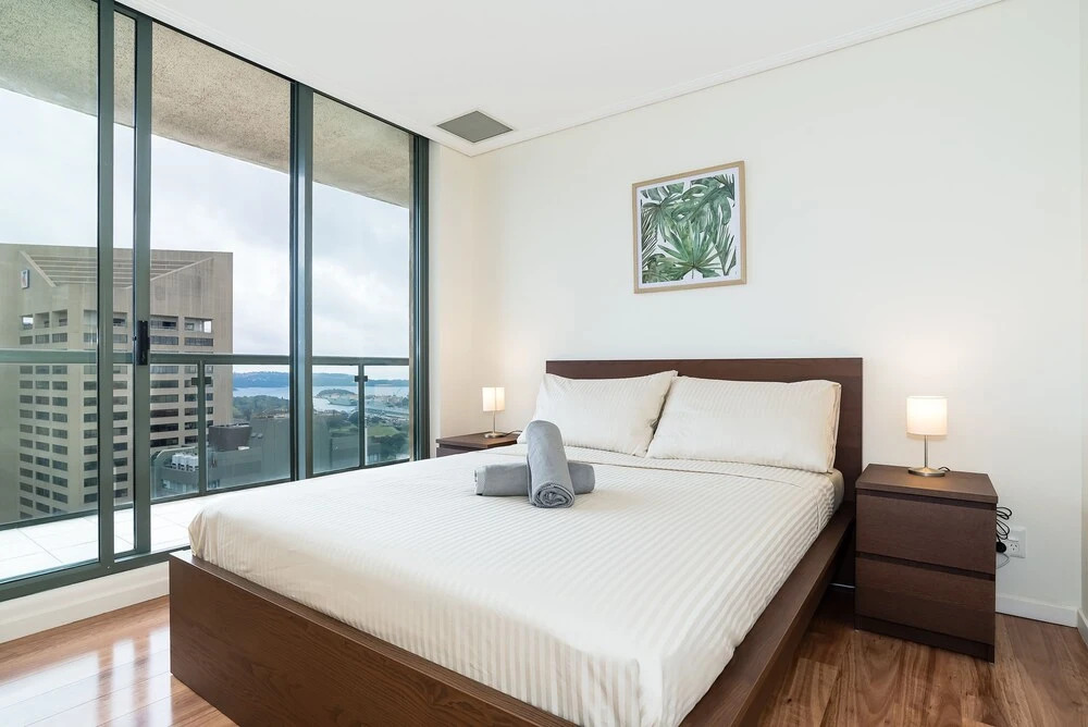 Sydney CBD Self-Contained Studio Apartment (2806PT)