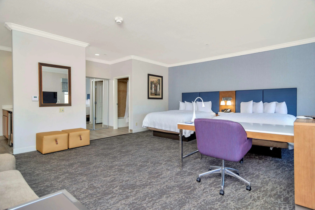 Hampton Inn & Suites Fort Worth-Fossil Creek