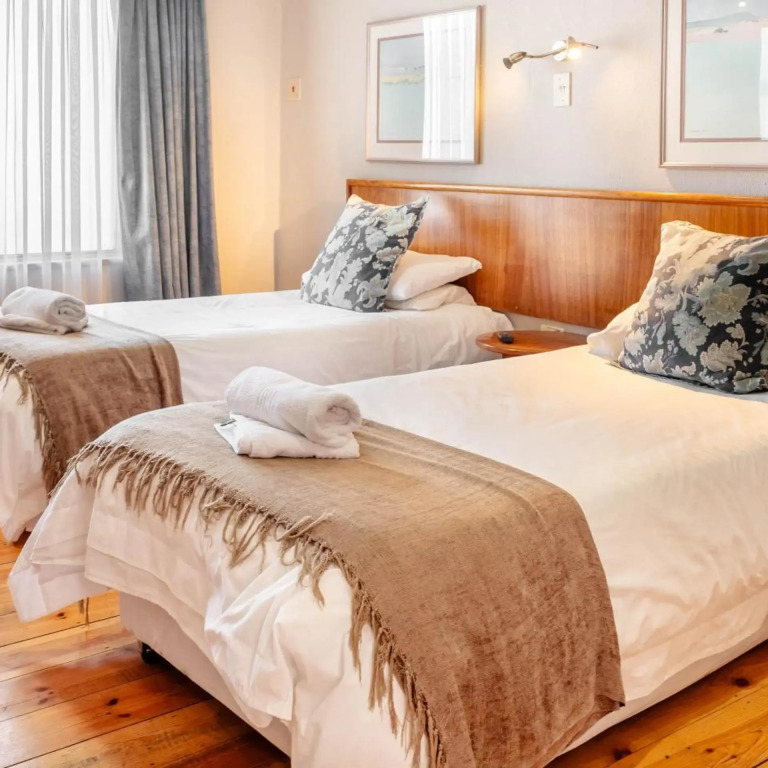 Karoo Country Inn