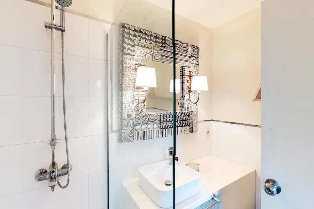 Casa con piscina privada Montoya I