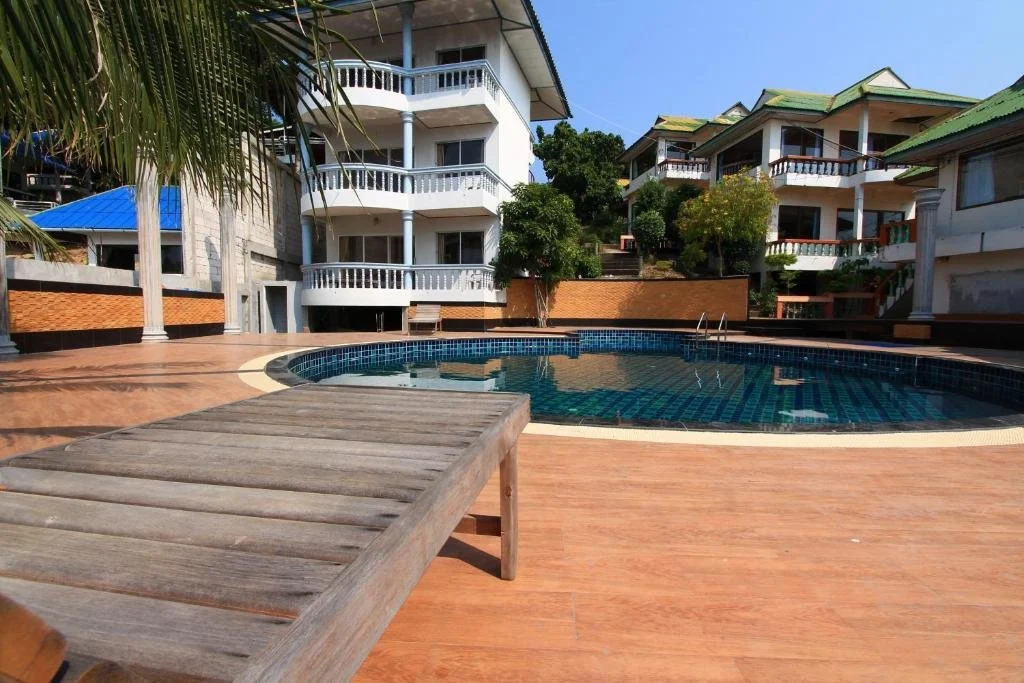 Tommy Sea and Sun Resort