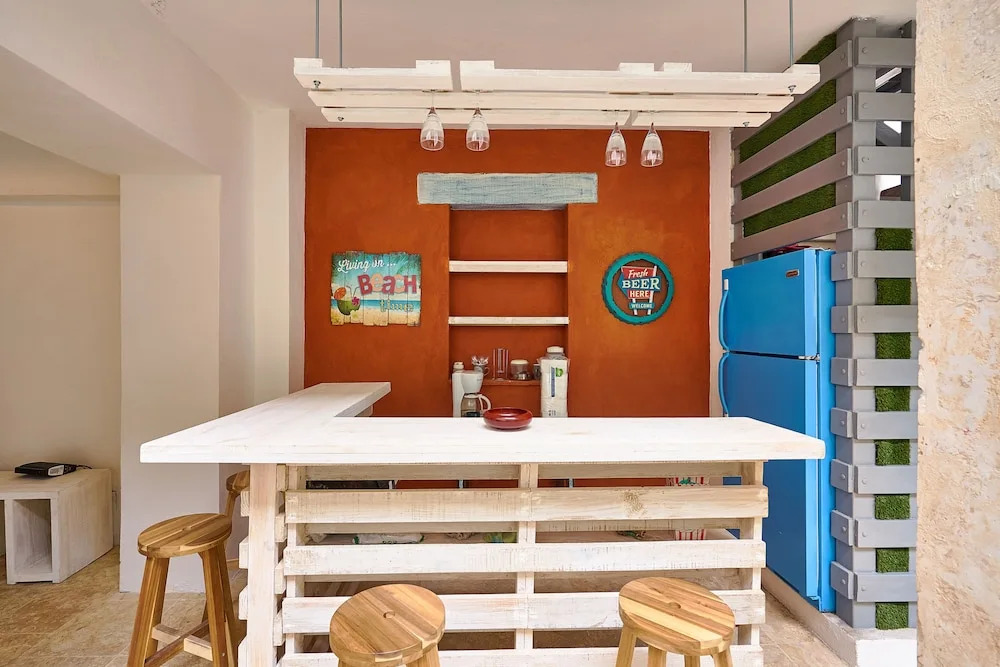 Colonial Beach House