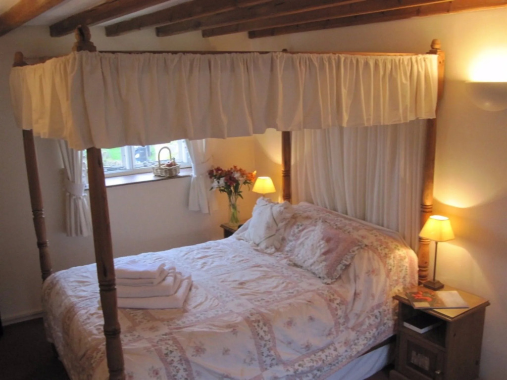 Guiting Guest House