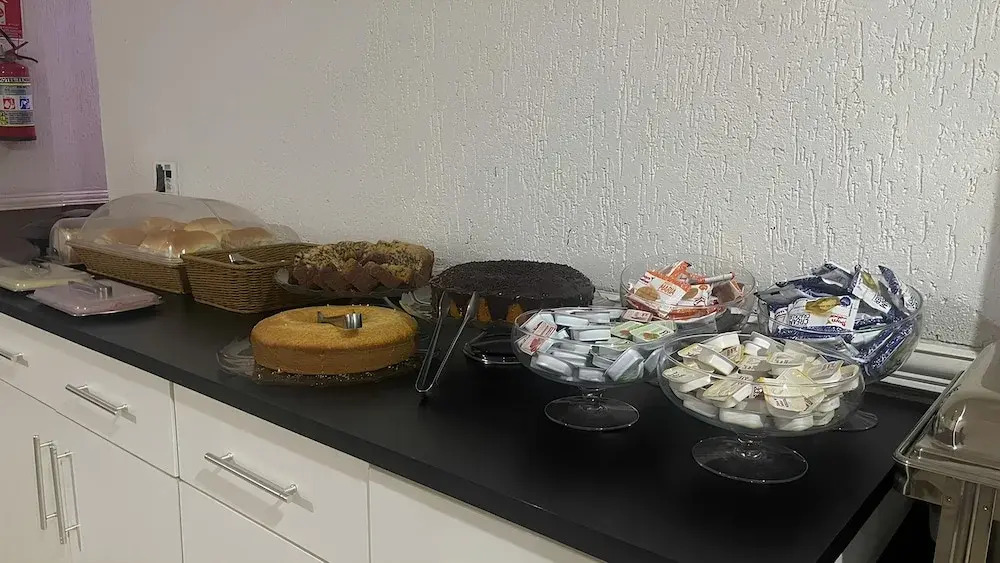 Hotel Tenda Brigadeiro - 5 Minutos a Pé do Metrô e Praça da Sé, 8 Minutos da Rua 25 de Março e Liberdade - Estacionamento Opcional