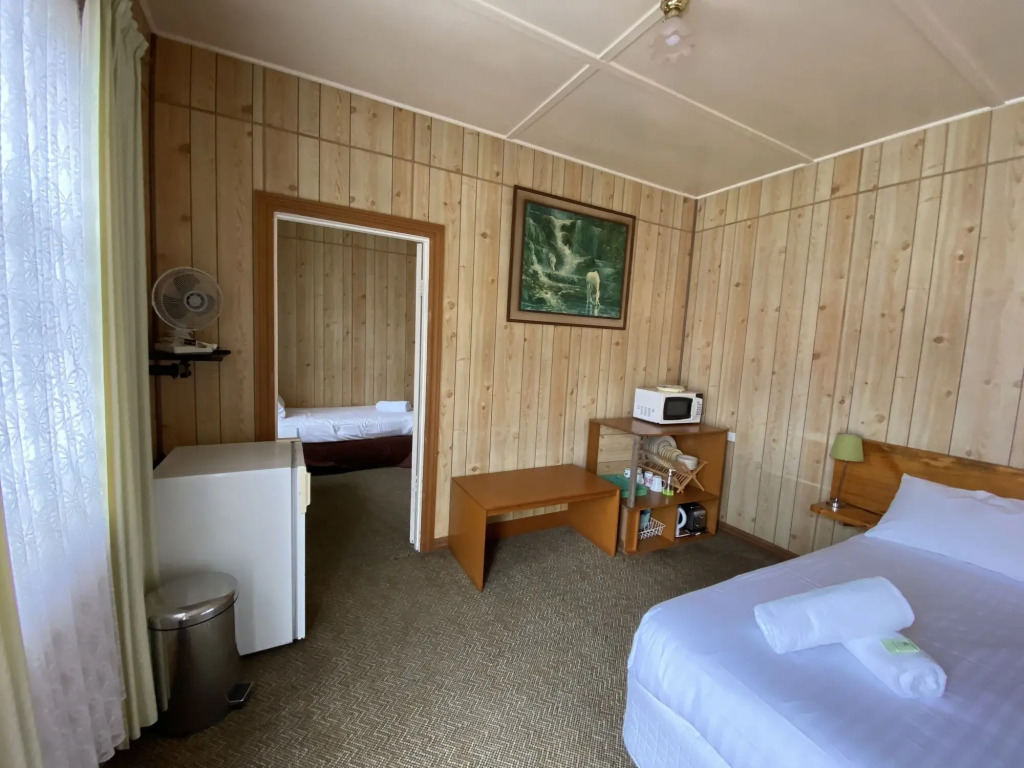 Mountain View Motel
