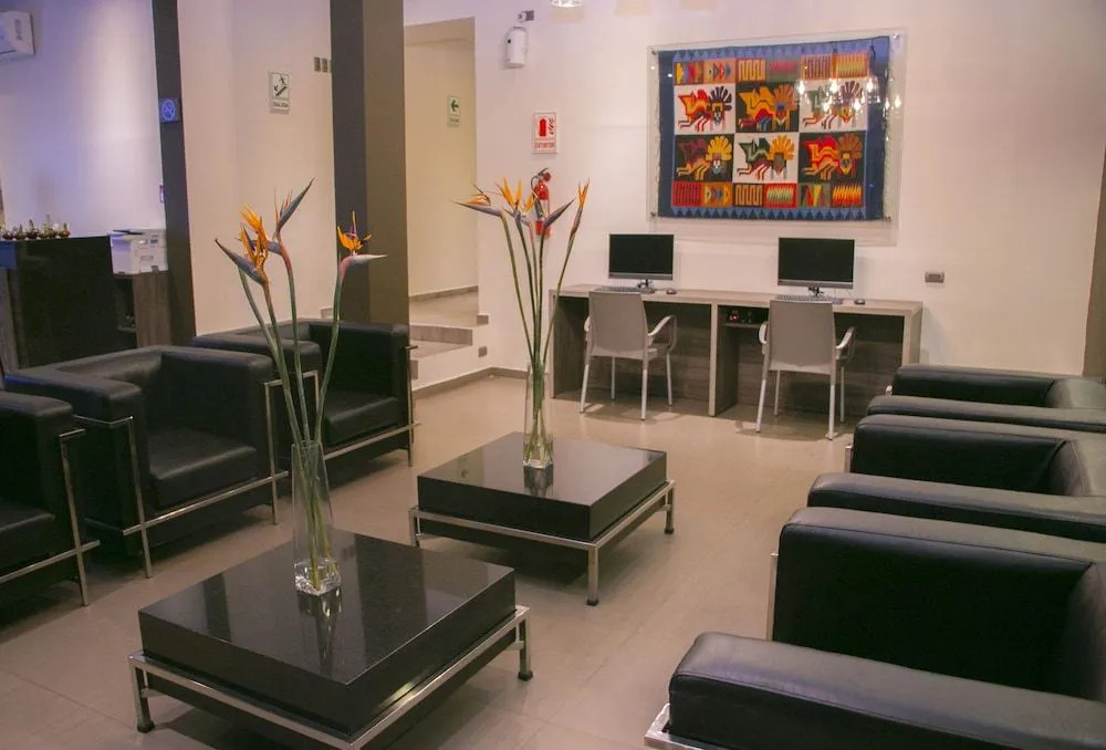 Rado Hotel - Quintanas