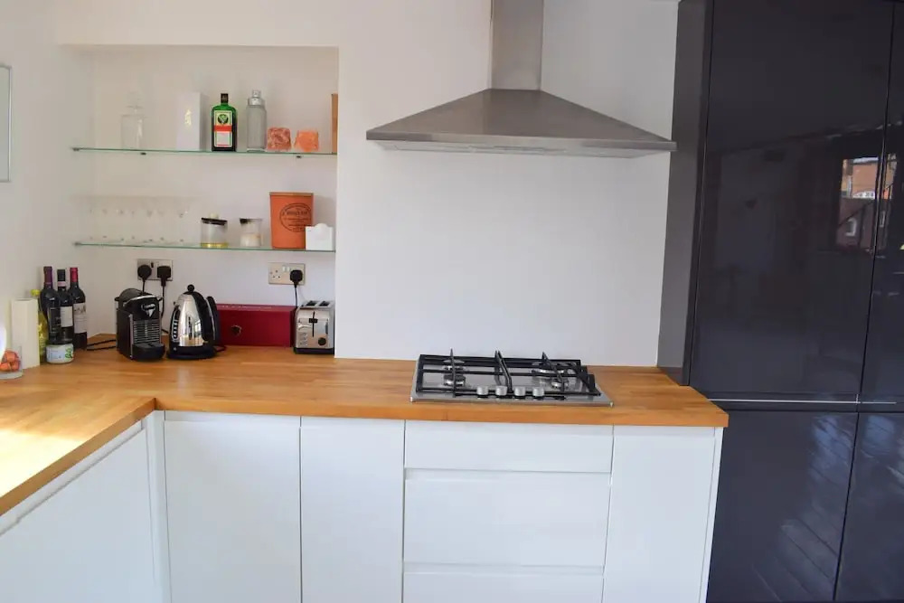 2 Bedroom Loft Flat in Hammersmith