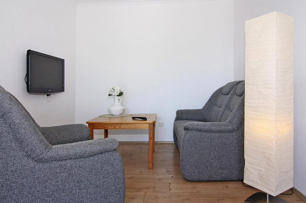 in Zinnowitz with 2 bedrooms and 1 bathrooms