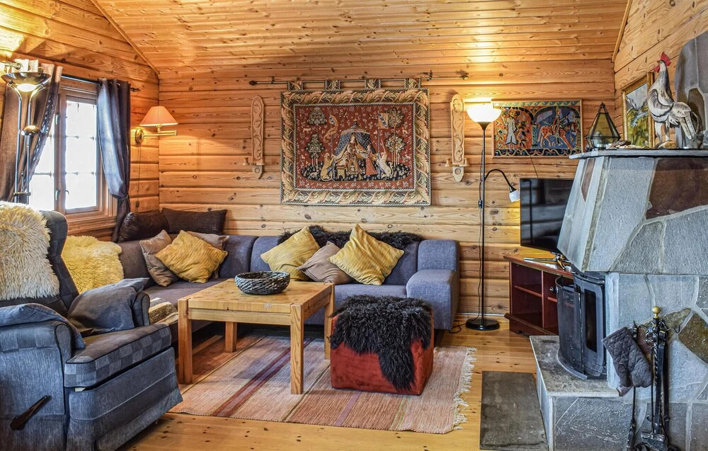 3 Bedroom Amazing Home In Vossestrand