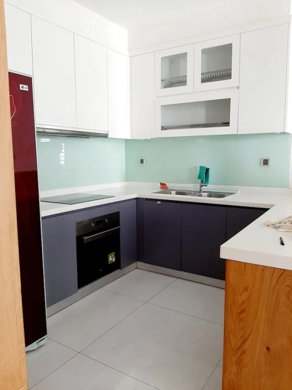 Spacious Modern 4-bed 140sqm Vinhomes Apartment