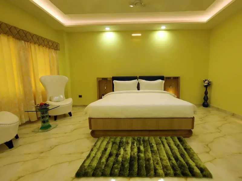 SMG Hotel & Resort