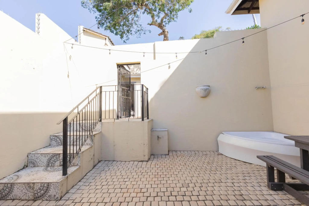 Durban Italian villa 1&2
