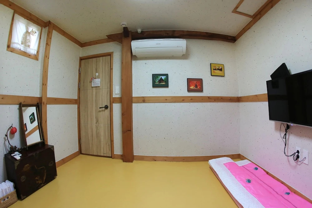 Saekdongjeogori Guesthouse