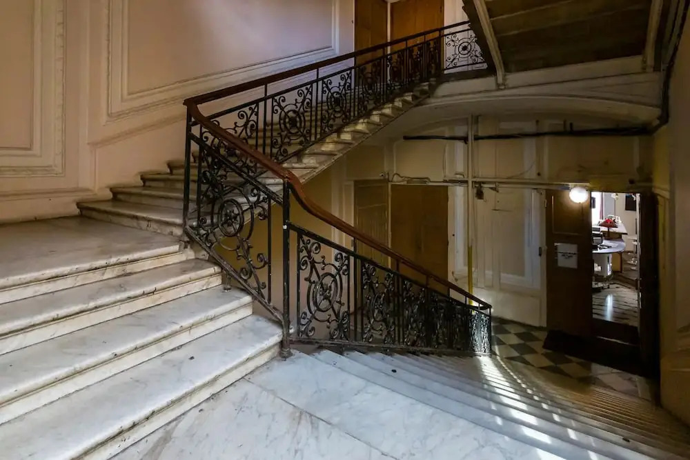 Central Apartment