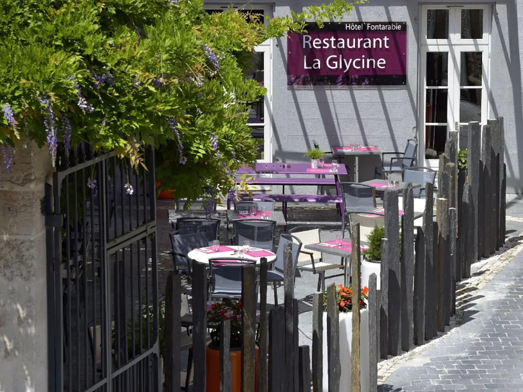 Logis Hôtel-Restaurant LE FONTARABIE
