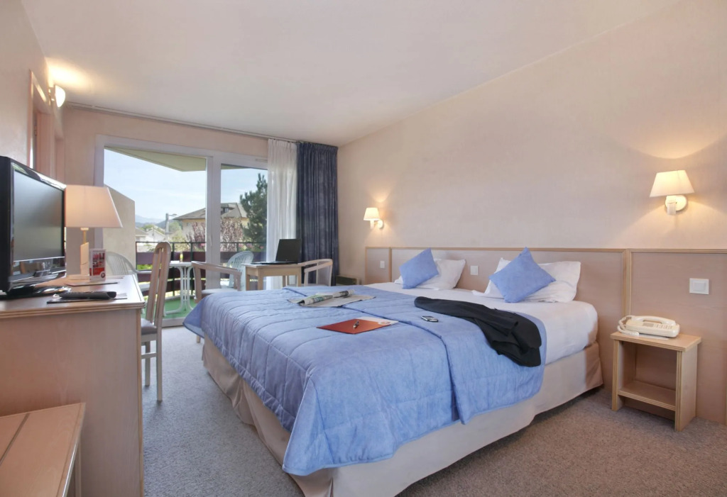 Logis Hotel Arc En Ciel