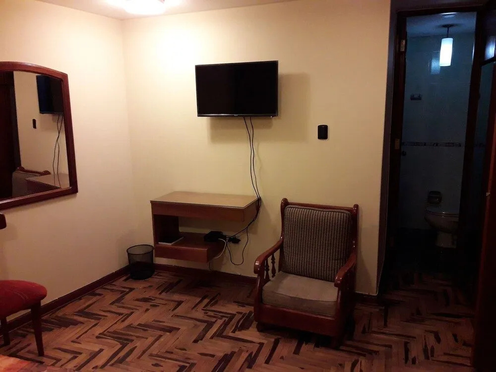 Mintaka Hotel