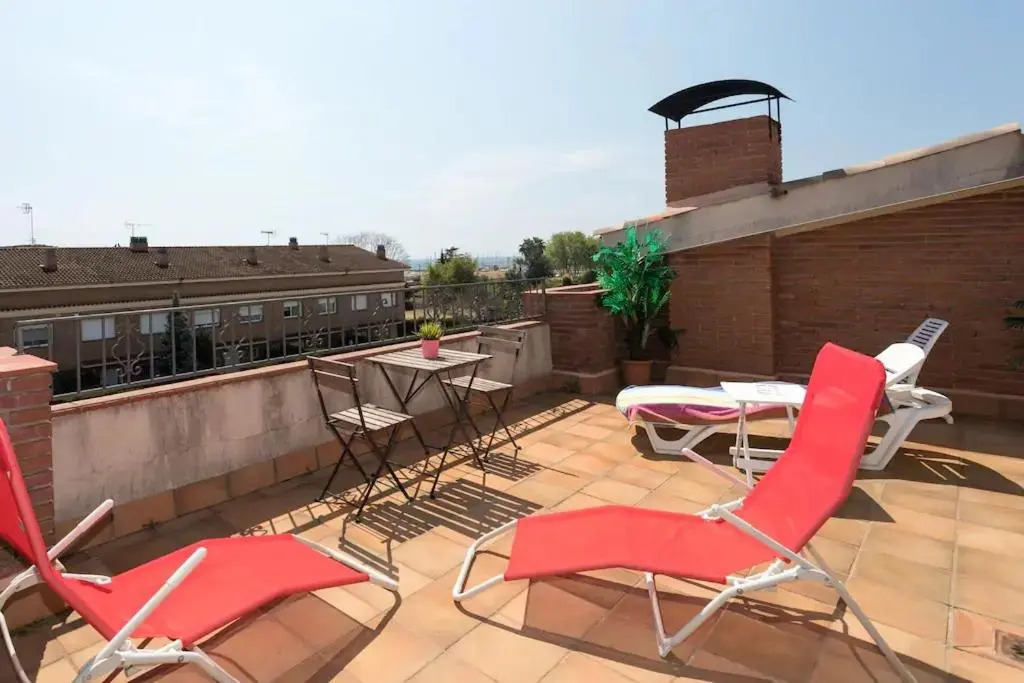 Casa con piscina en costa Barcelona