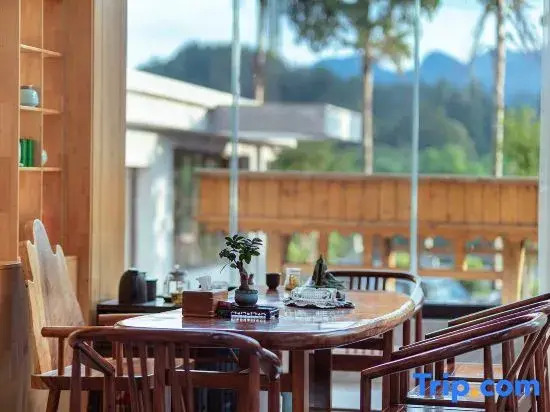 Libo Minhangju B&B (LiBo Xiaoqikong Dongmen Branch)