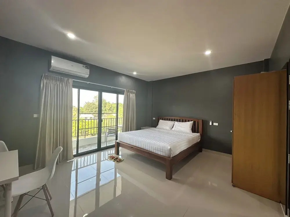 Modern House CNX