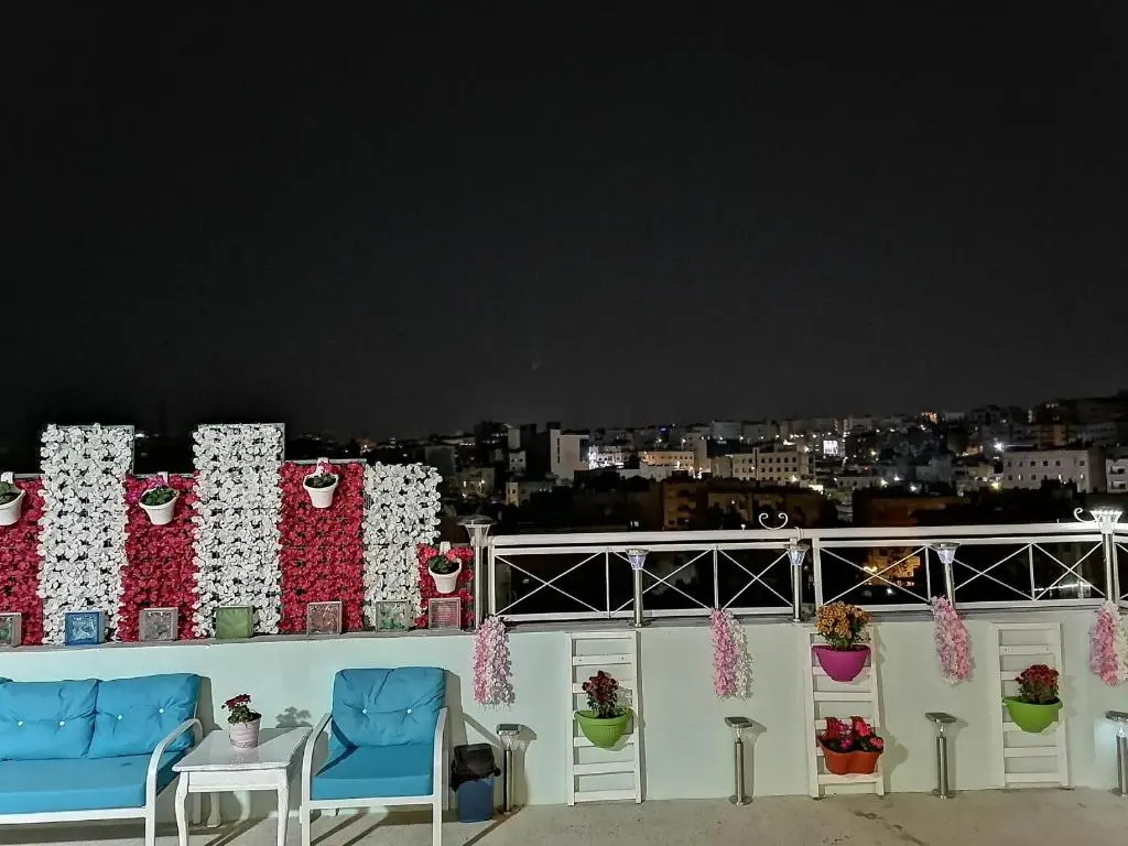 Yaso Roof