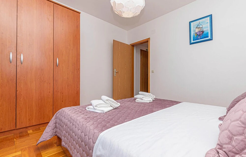 Stunning Apartment in Sibenik With Wifi and 1 Bedrooms