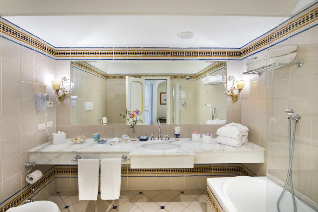 Hotel Punta Regina