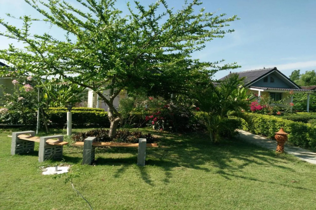 Les Collines Resort