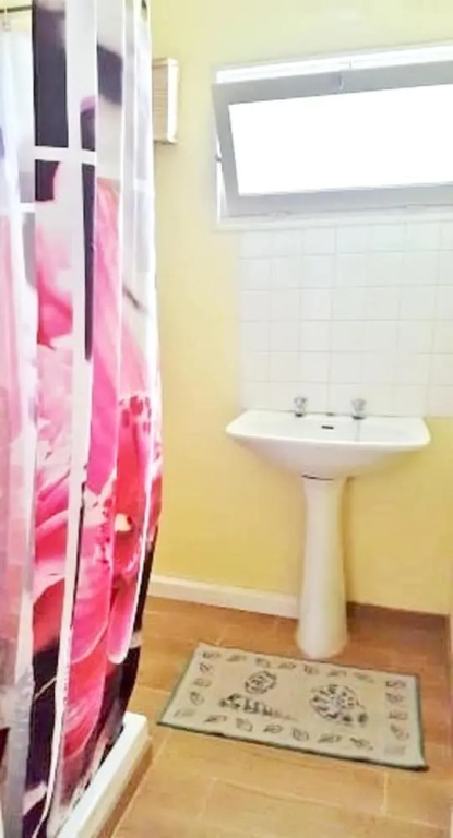 Apartment With 2 Bedrooms in Arès, With Enclosed Garden - 2 km From the Beach