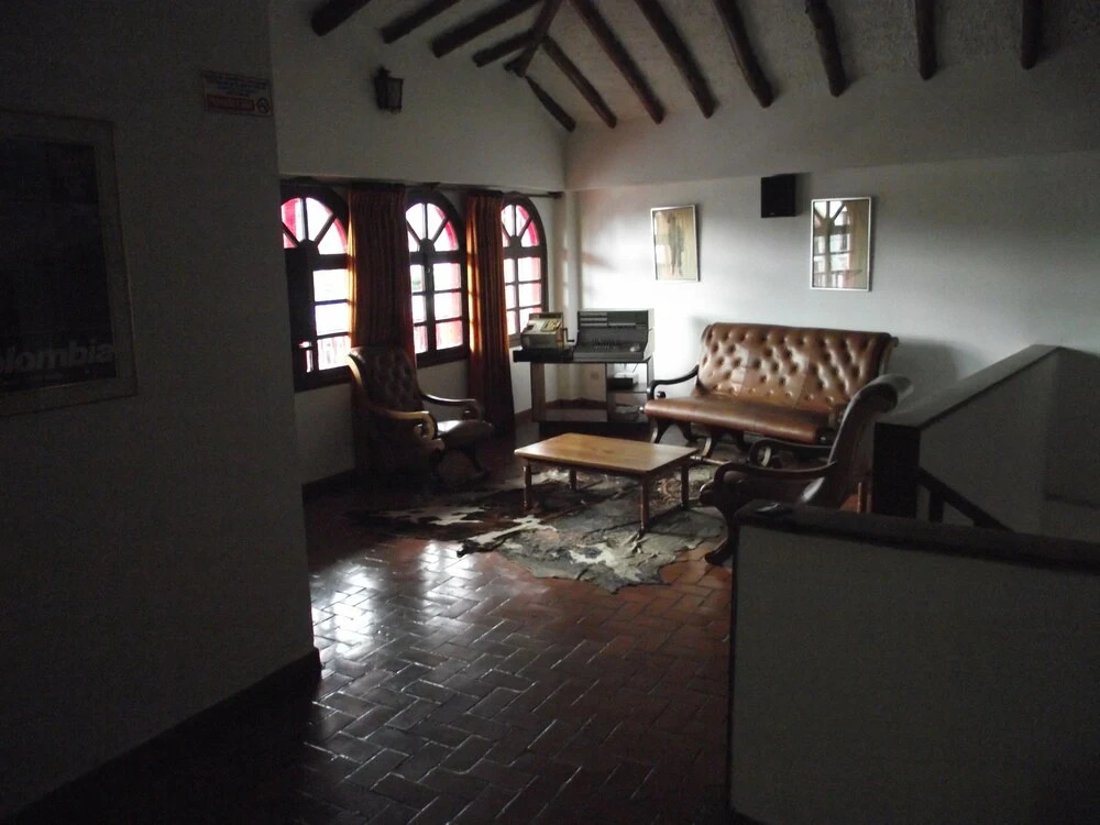 Hotel Casa Blanca