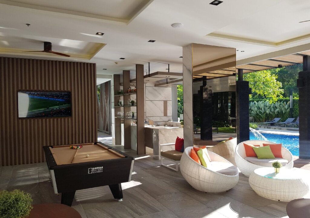 Altera Hotel and Residence by At Mind