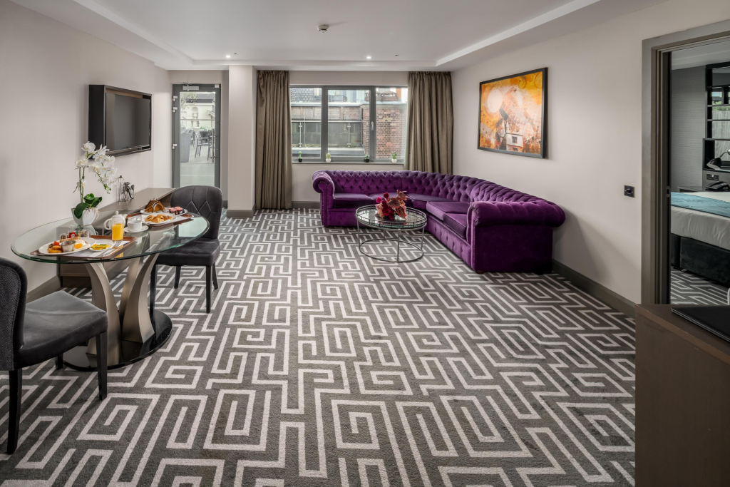 Courthouse Hotel London