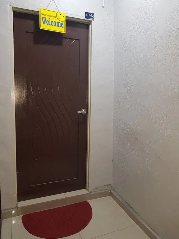 OYO 90250 Sutera Wangi 3bhk Apartment