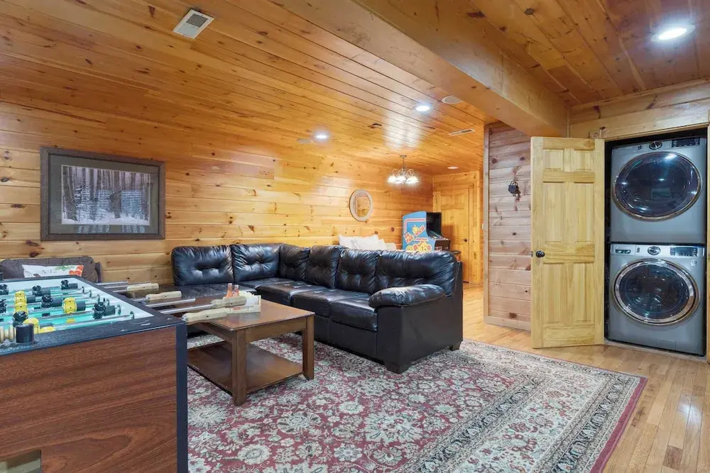 The Big Easy by Avantstay Hot Tub, Game Room, Spacious Deck Premier Location