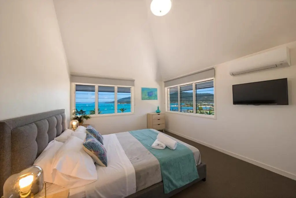 49 On Airlie - Airlie Beach