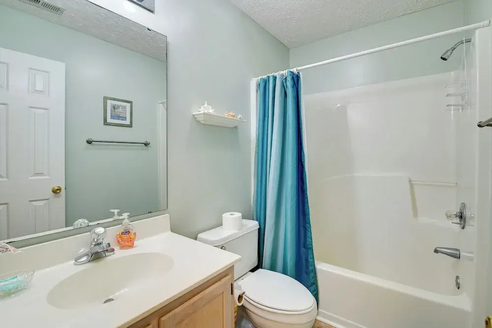 4 Mi to Beach: Golf Getaway at River Oaks Resort!