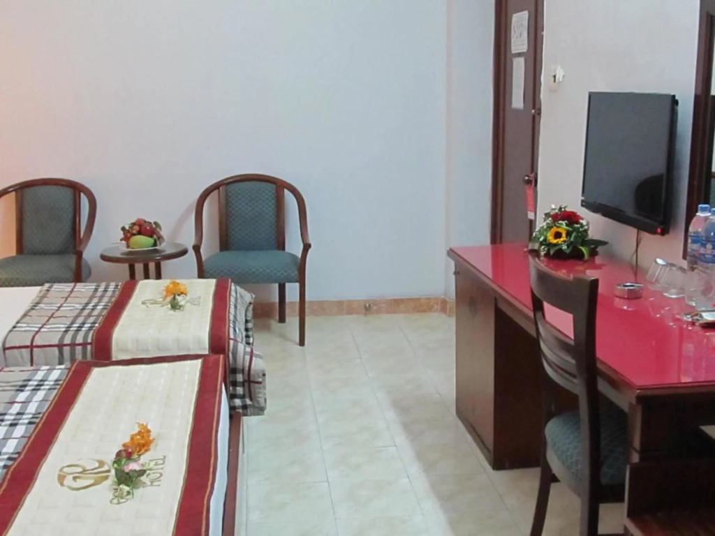 Khách Sạn Trung Mai