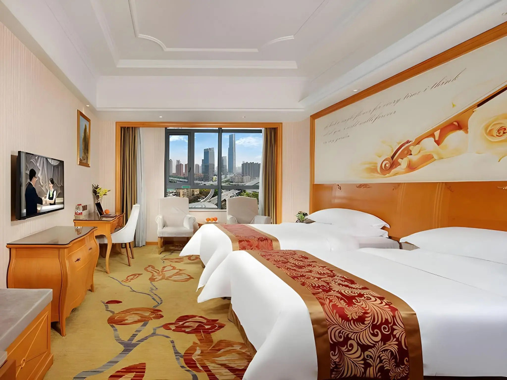 Vienna Hotel Wuhan Panlong City