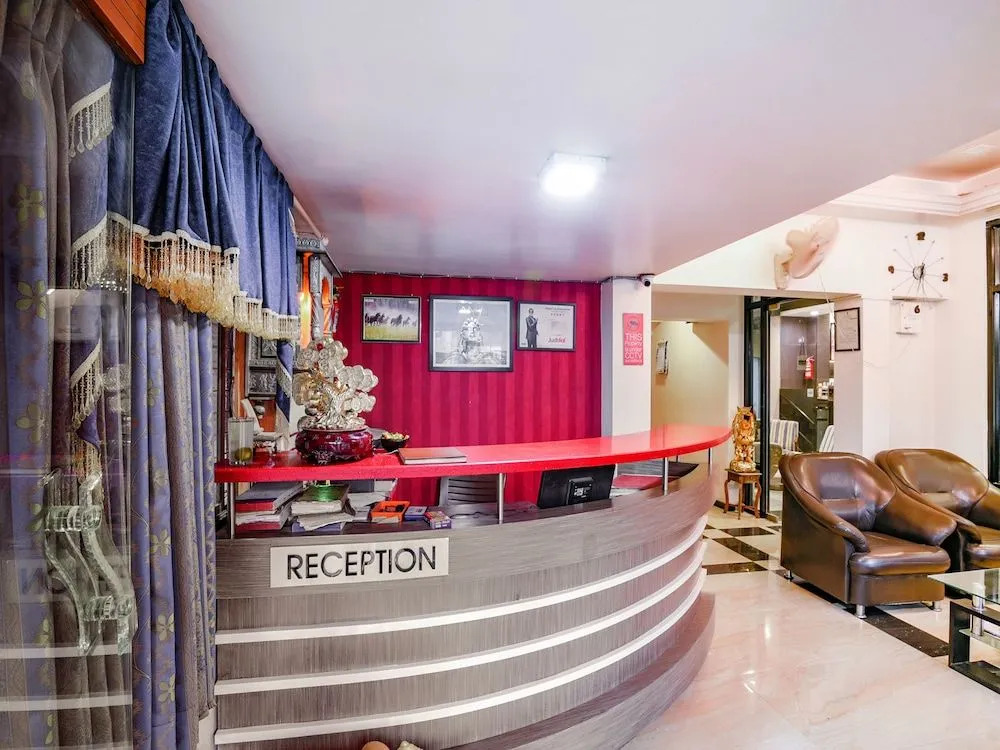 OYO 15349 Hotel Ira Executive
