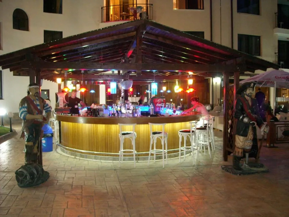 One Bedroom Apartment with Large Balcony