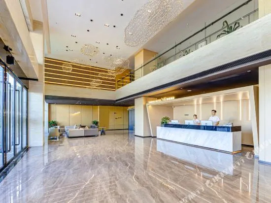 Yinhua Business Hotel (Zhuhai International Convention Center)