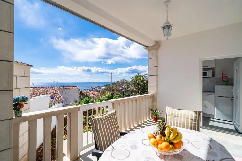 Apartman Debos