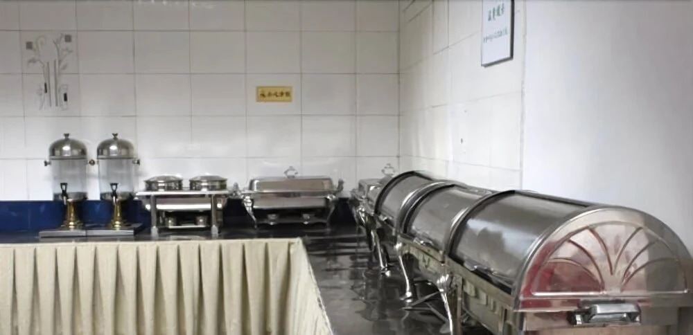 Jiujiang Bonnie Express Business Hotel