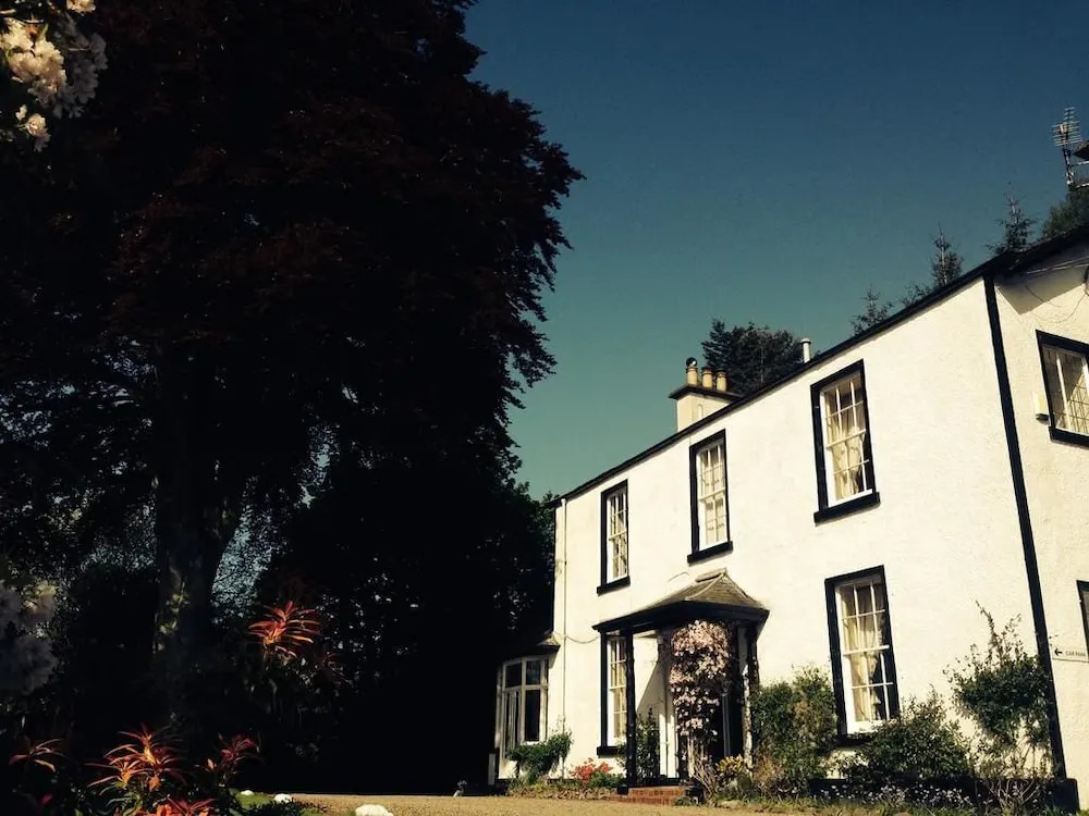 Glenshieling House