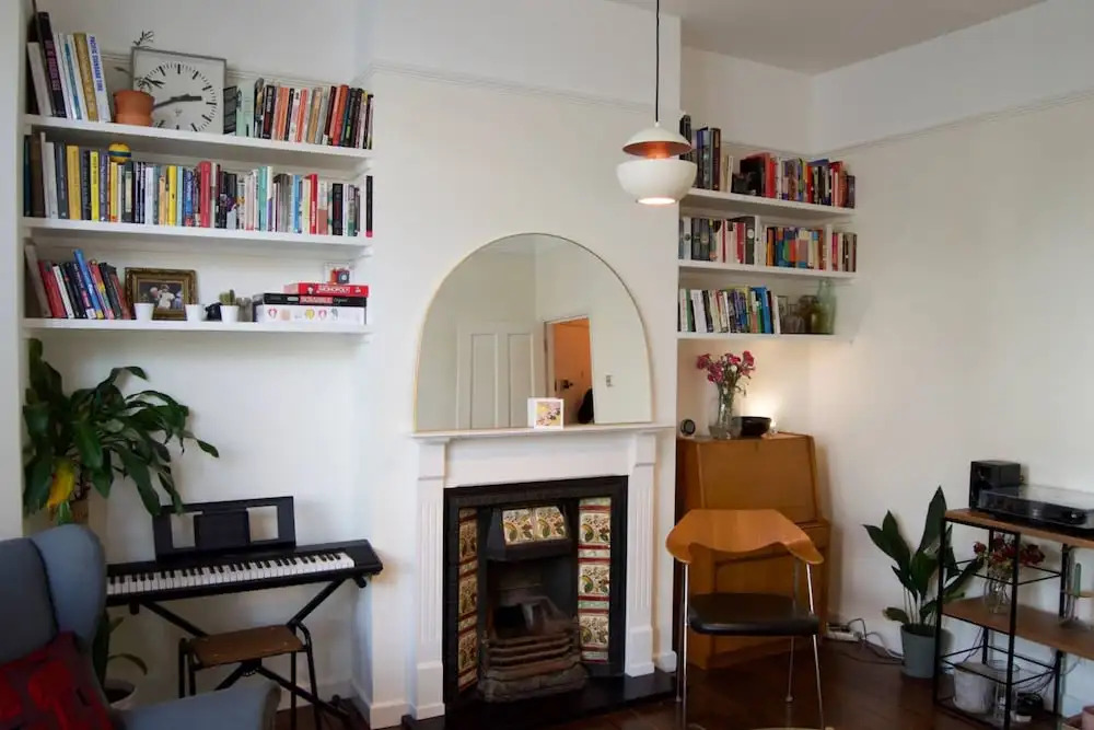 Artistic Modern 1 Bedroom Flat in Clapton