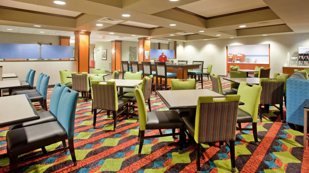 Holiday Inn Express Kearney by IHG
